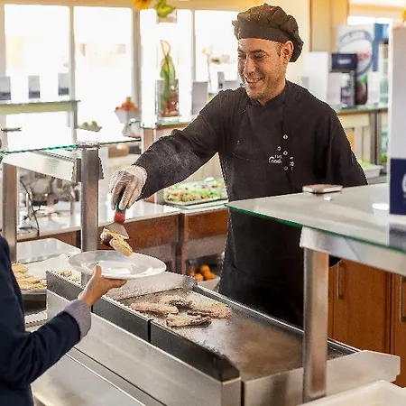 Rh Casablanca فندق 4*